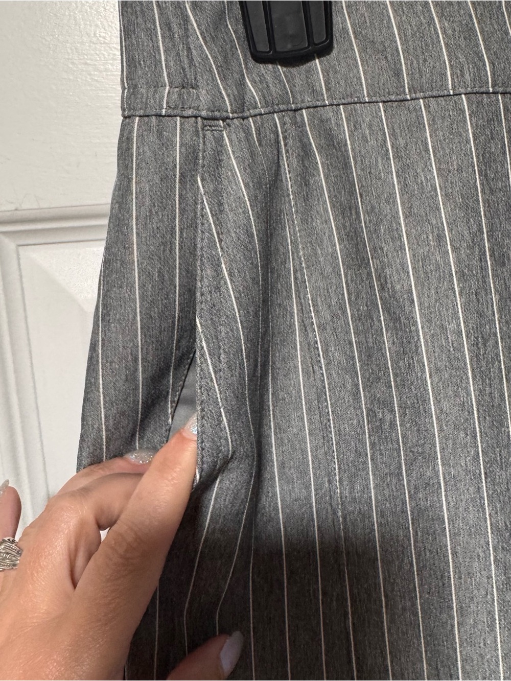CALIA by Carrie Underwood Gray Pinstripe Cargo Joggers - Picture 5 of 14